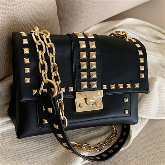 Bolso de Hombro con Cadena y Tachuelas - Image 23