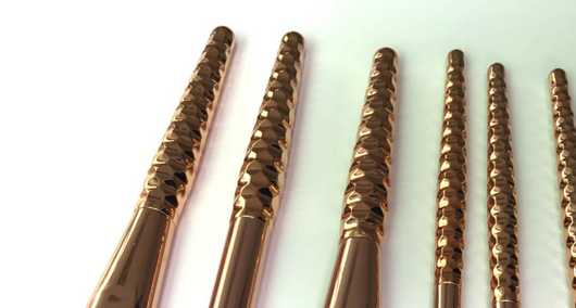 Brocha de Maquillaje con Escamas de Pez y Patrón Panal - Image 4