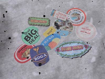 Camiseta Estilo Americano con Estampado Desgastado para Hombre - Image 10