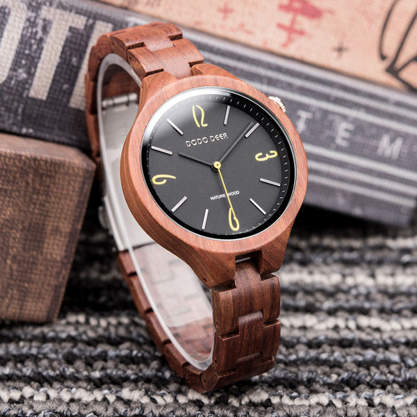 Reloj de Cuarzo Luminoso con Madera Natural