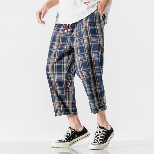 Pantalones Casuales a Cuadros Estilo Asiático con Detalles Desgastados - Image 5