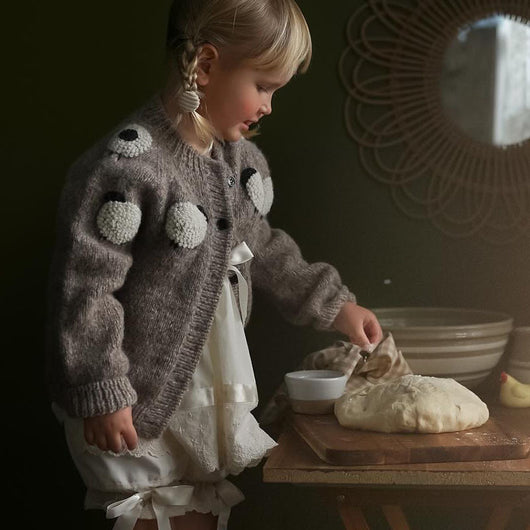 Cardigan de Lana con Bordados Artesanales - Manga Larga - Image 3