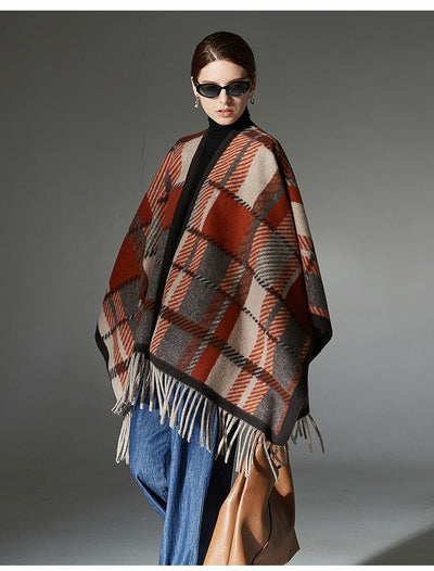 Chal Cuadriculado con Borlas Europeo y Americano en Camel - Image 9