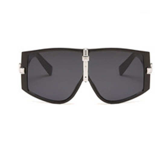 Clear oversized cycling goggles with a full-frame design and transparent lenses, suitable for men. - Image 7
