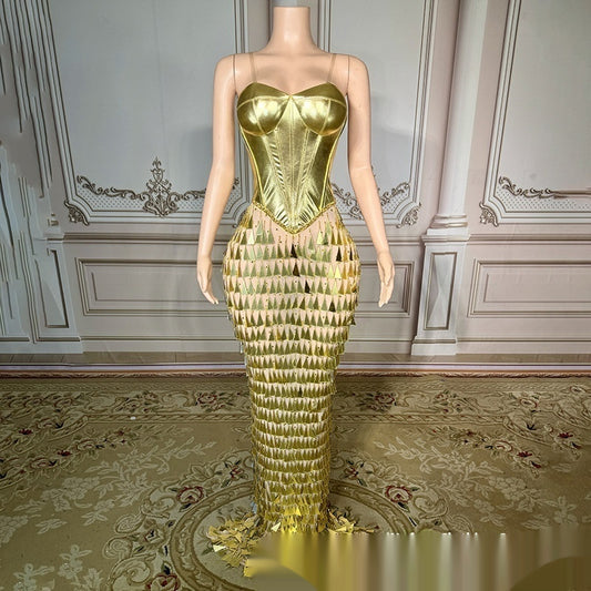 Vestido Sirena Formal Ajustado con Diseño Brillante y Cintura Ceñida