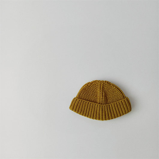 Gorro Tejido para Bebé con Puños Acanalados en Colores Sólidos - Image 7
