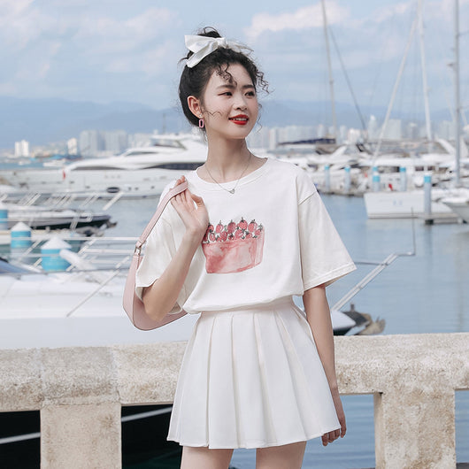 Camiseta Suelta de Algodón Estampada con Diseño Moderno para Mujer - Image 8