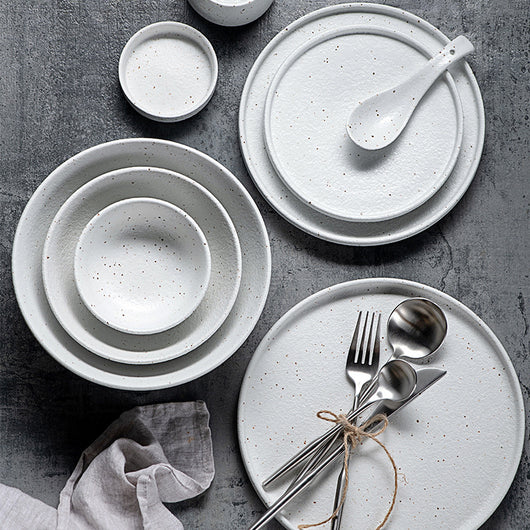 Juego de Vajilla de Porcelana: Platos y Cucharas para Comedor
