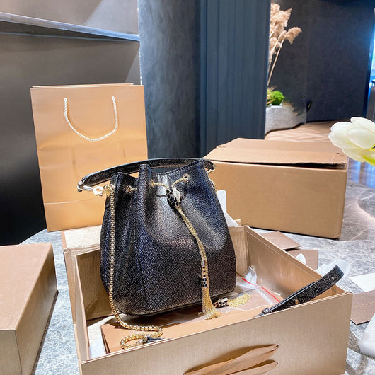 Bolso Bucket de Dama con Cabeza de Serpiente en Esmalte - Image 9