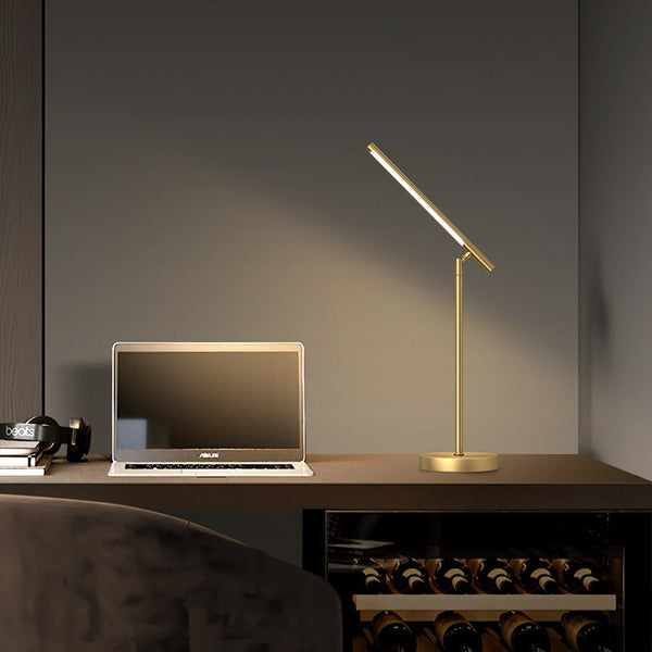 Lámpara de Mesa Articulada en Latón - Diseño Minimalista de Lujo