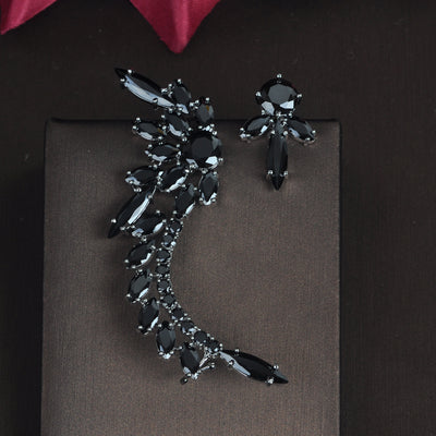 Aretes Alas de Circón Negro - Colección Black Series - Image 2