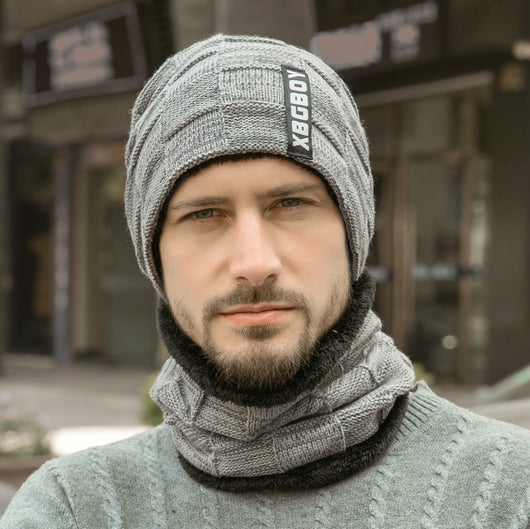 Juego de Cuello y Gorro de Punto en Terciopelo - Image 12