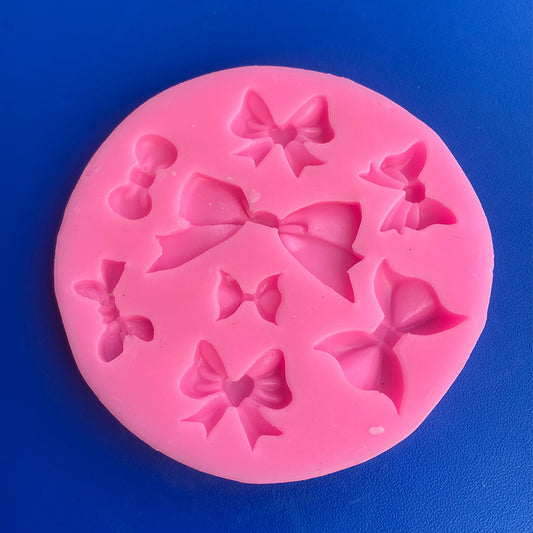 Molde para Decorar Pasteles con 8 Lazos Perfectos