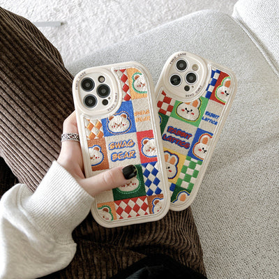 Funda para Teléfono con Bordado de Osito y Conejito - Suave y Protectora - Image 10