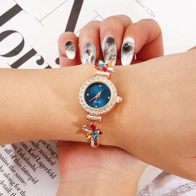 Reloj de Mujer con Diamantes Redondo de Moda con Pulsera Ajustable - Image 11