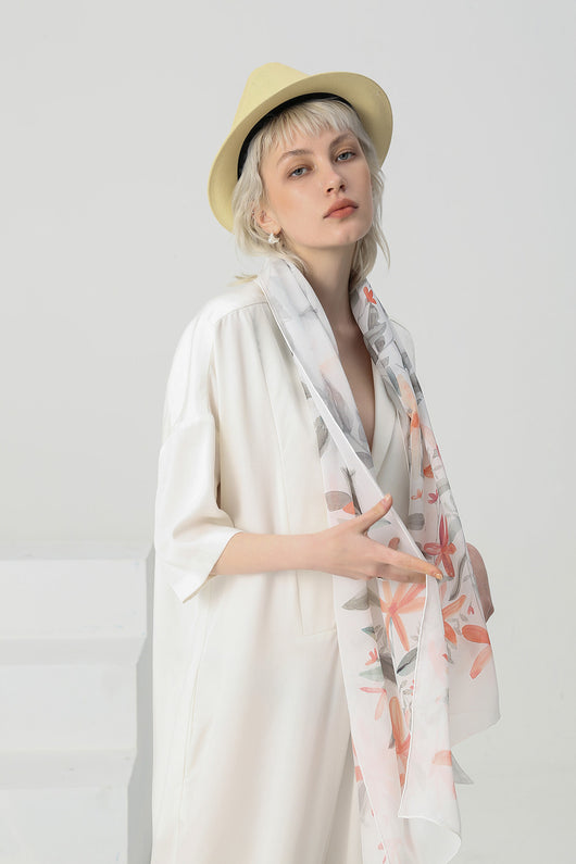 Pañoleta de Seda Chifón Larga - Elegancia y Versatilidad - Image 6