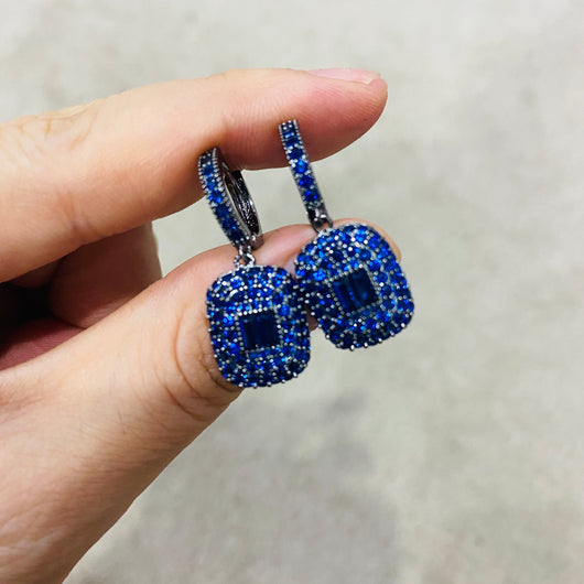Aretes Cuadrados de Circonio Verde con Colgante Redondo