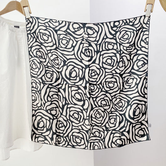 Pañuelo de Seda Twill Mediano Versátil - Image 8