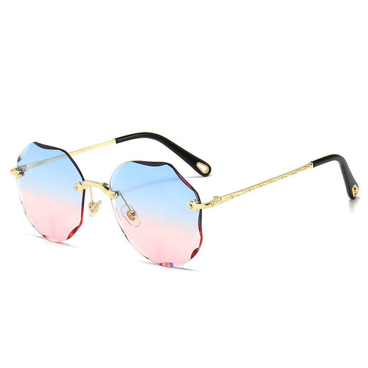 Gafas de Sol Poligonales para Mujer sin Montura con Detalles Metálicos - Image 3