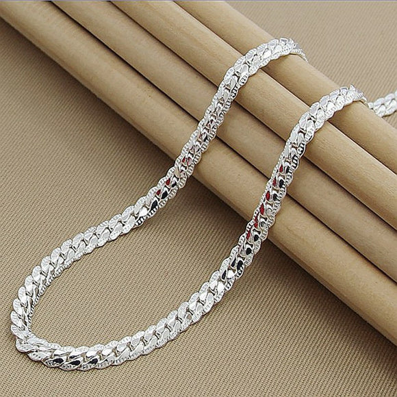 Cadena de Clavícula Plateada con Hueso de Serpiente Personalizado