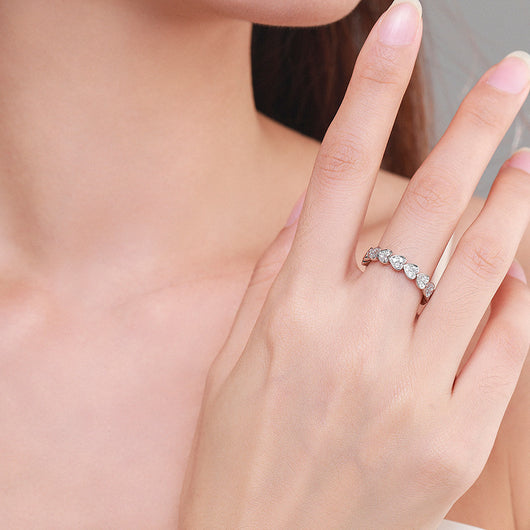 Anillo de Plata 925 Love Lujo Minimalista con Micro Incrustaciones - Image 3