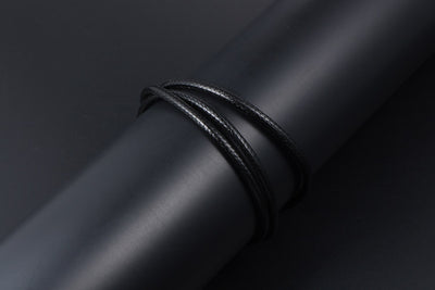 Collar Tejido de Lino Negro con Cuerda de Cera - Image 9