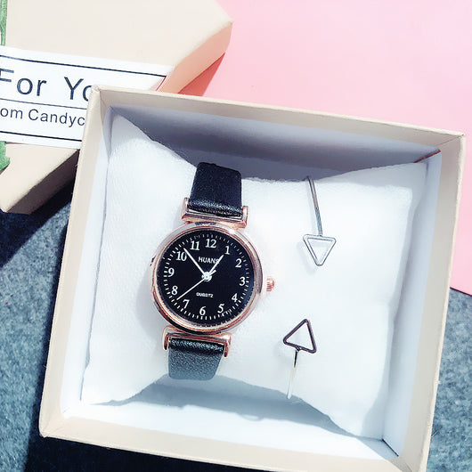 Reloj de cuarzo con esfera pequeña y pulsera triangular - Image 19