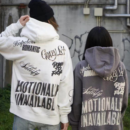 Sudadera con Capucha Retro Graffiti Alfabeto Desgastado Unisex - Image 7