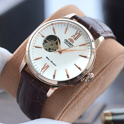 Reloj Automático Tourbillon con Recubrimiento al Vacío