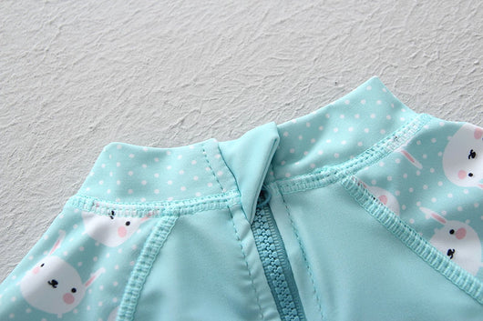 Traje de Baño Protector Solar para Bebé Niña - Diseño Conejito - Image 10
