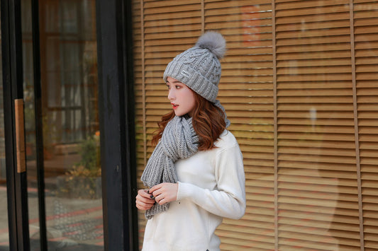 Gorro y Bufanda Larga de Lana para Mujer