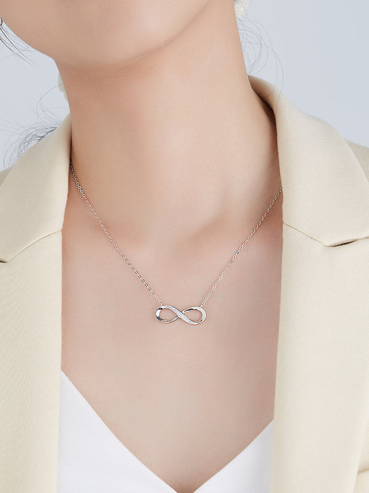 Collar de Plata Esterlina para Mujer con Diseño de 8 Caracteres - Image 9