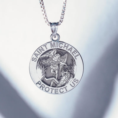 Medalla de Ángel con Cadena