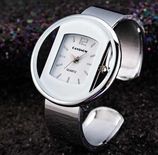 Reloj de Lujo para Mujer - Pulsera Elegante Dorado y Plateado - Image 10