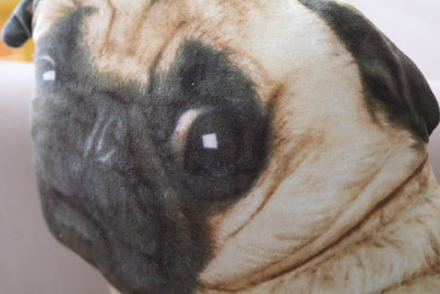 Almohada Peluche Bulldog 3D Realista - Muñeco Pug Acostado para Sofá y Descanso - Image 4