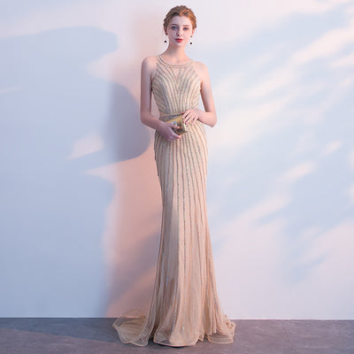 Vestido de Noche Dorado con Cola de Pez Champagne - Image 8