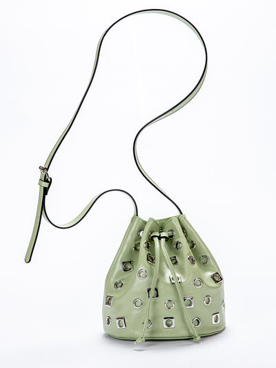 Bolso Bandolera Bucket con Remaches en Ante - Image 6