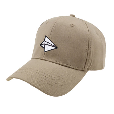 Gorra de Béisbol con Bordado de Avión de Papel - Image 12
