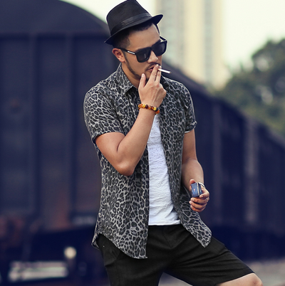 Camisa Casual Estampado Leopardo Slim Fit Manga Corta para Hombre - Image 4