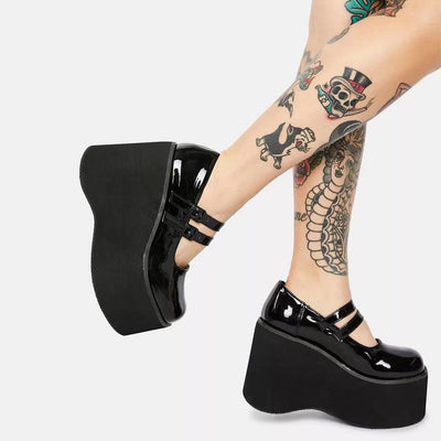 Zapatos Mary Jane Vintage con Suela Plataforma y Punta Redonda en Charol - Image 4