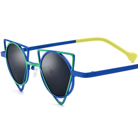 Lentes de Sol Titanio Puro para Mujer con Diseño Personalizado - Image 7