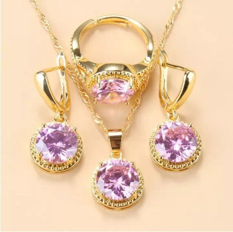 Juego de Joyería Tres Piezas con Zirconia Redonda - Anillo, Collar y Aretes - Image 6