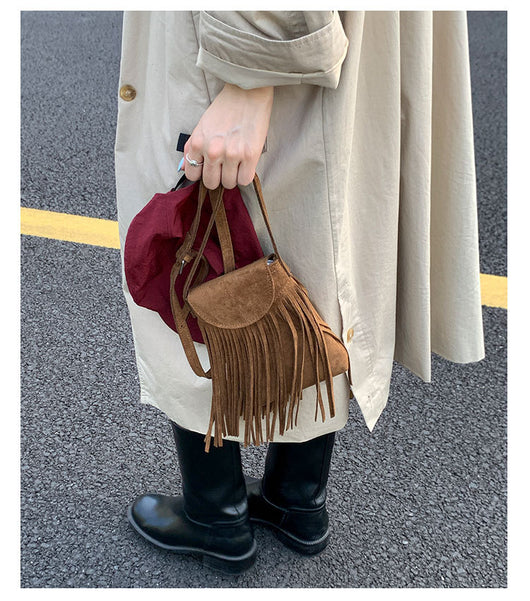 Bolso Bandolera Retro Gamuza Esmerilada con Borlas para Celular - Image 18