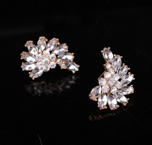 Aretes de Cristal con Alas de Ángel - Declaración de Elegancia - Image 3