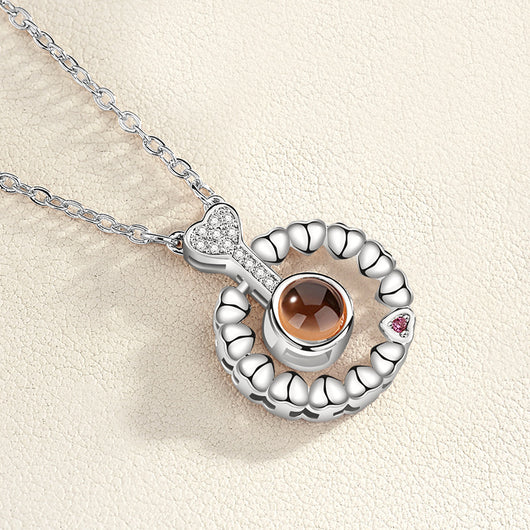 Collar de Proyección de Memoria "Te Amo" en 100 Idiomas - Image 12