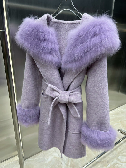 Abrigo de Invierno para Mujer en Lana de Oveja con Corte Ajustado - Image 11