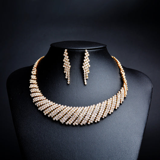 Collar de Novia Oro 18k con Cristales - Diseño Europeo - Image 3
