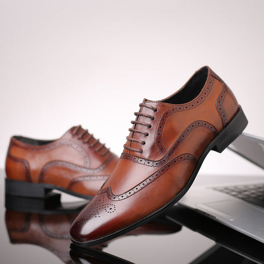 Zapatos de Cuero Ejecutivo Tallados a Mano - Estilo Británico Premium