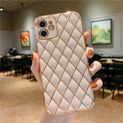 Funda para Celular Piel de Cordero Electrochapada con Diseño Diamante - Image 6