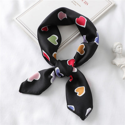 Pañuelo de Seda Estampado Corazones - Foulard Cuadrado Multiuso para Mujer - Image 17